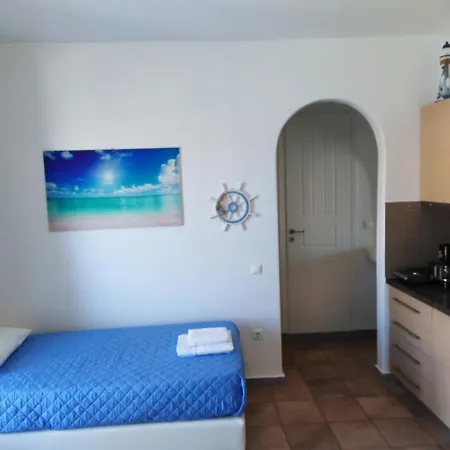 Blue & White Apartment *